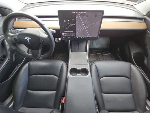 Used 2020 Tesla Model 3 Performance image 14