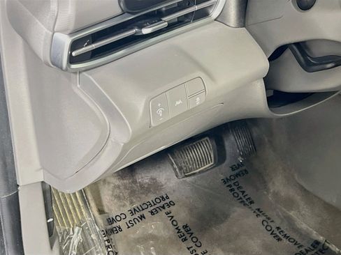 Used 2023 Hyundai Elantra SEL FWD image 10