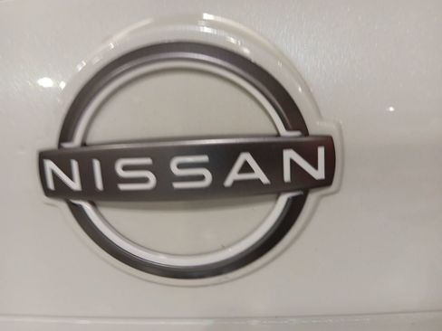 Used 2023 Nissan Rogue SV AWD/4WD image 13