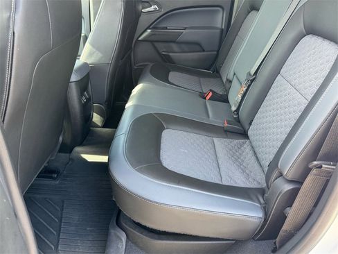 Used 2020 Chevrolet Colorado Z71 image 13