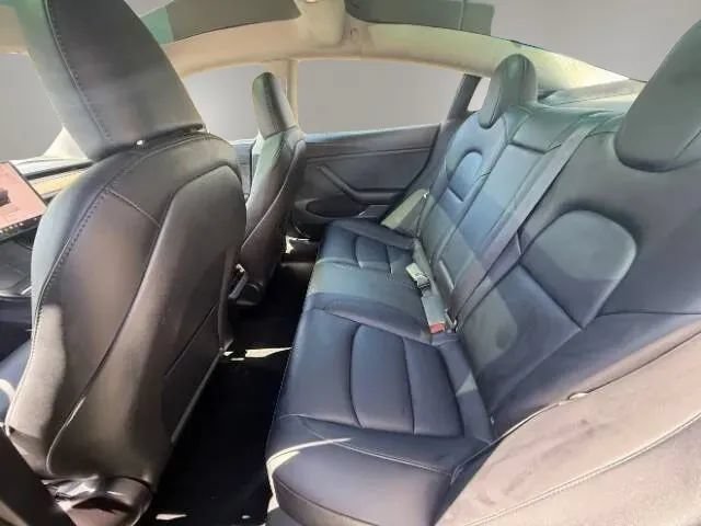 Used 2023 Tesla Model 3 Standard Range RWD image 15