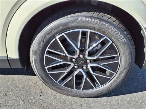 New 2025 Ford Mustang Mach-E Premium image 5