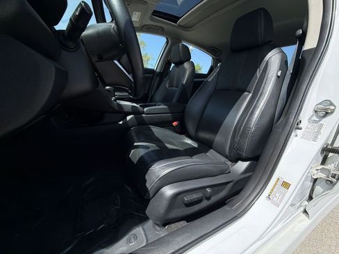 Used 2019 Honda Civic EX-L image 25