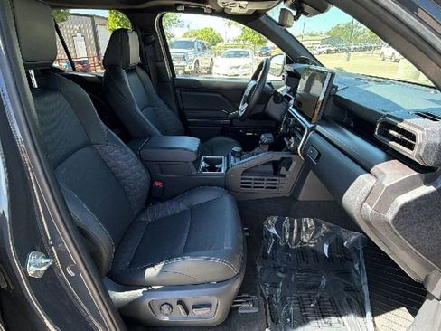 Certified 2025 Toyota 4Runner TRD Off-Road Premium w/ Tow Technology Package image 39