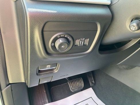 New 2026 Jeep Grand Cherokee Limited AWD/4WD image 14