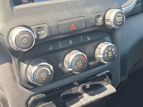 Used 2024 RAM 1500 Lone Star RWD image 17