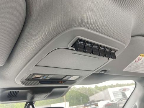 New 2025 Ford F350 XL w/ XL Chrome Package image 25