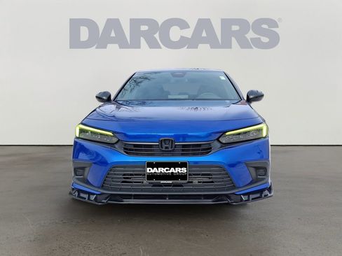 Used 2022 Honda Civic Sport image 2