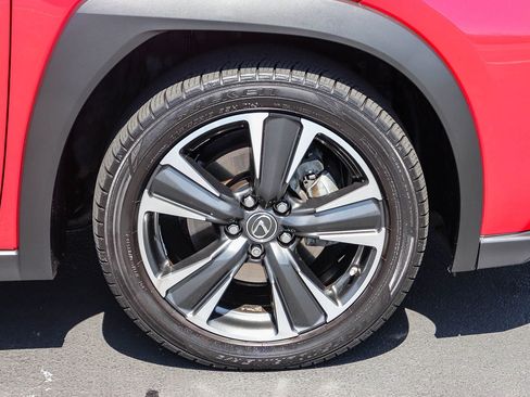Used 2019 Lexus UX 250h AWD/4WD image 11