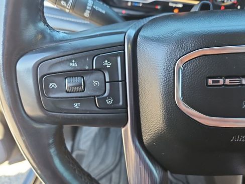 Used 2023 GMC Yukon Denali Ultimate image 19