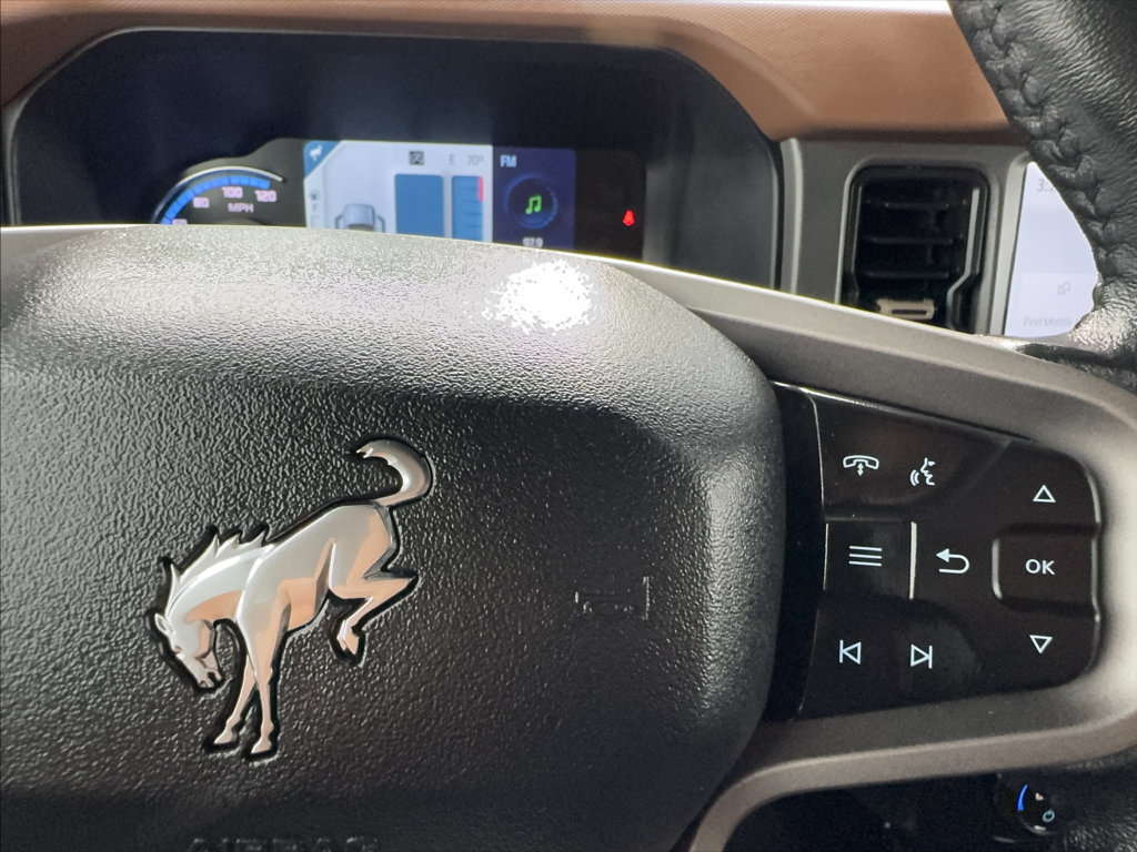 Used 2024 Ford Bronco Outer Banks AWD/4WD image 40