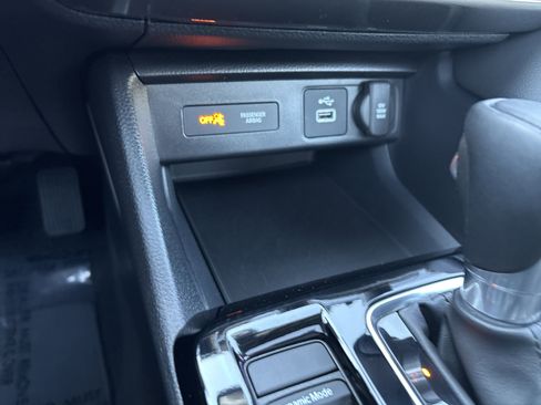 Used 2023 Acura Integra image 30