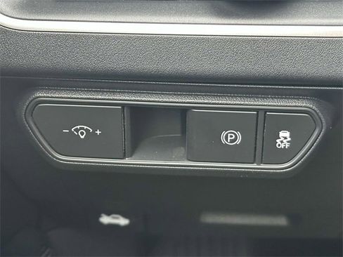 New 2025 Kia K4 LXS image 16