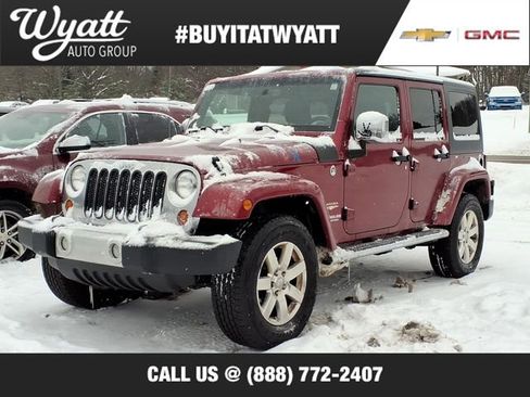 Used 2013 Jeep Wrangler Unlimited Sahara w/ Mopar Chrome Edition Group image 1