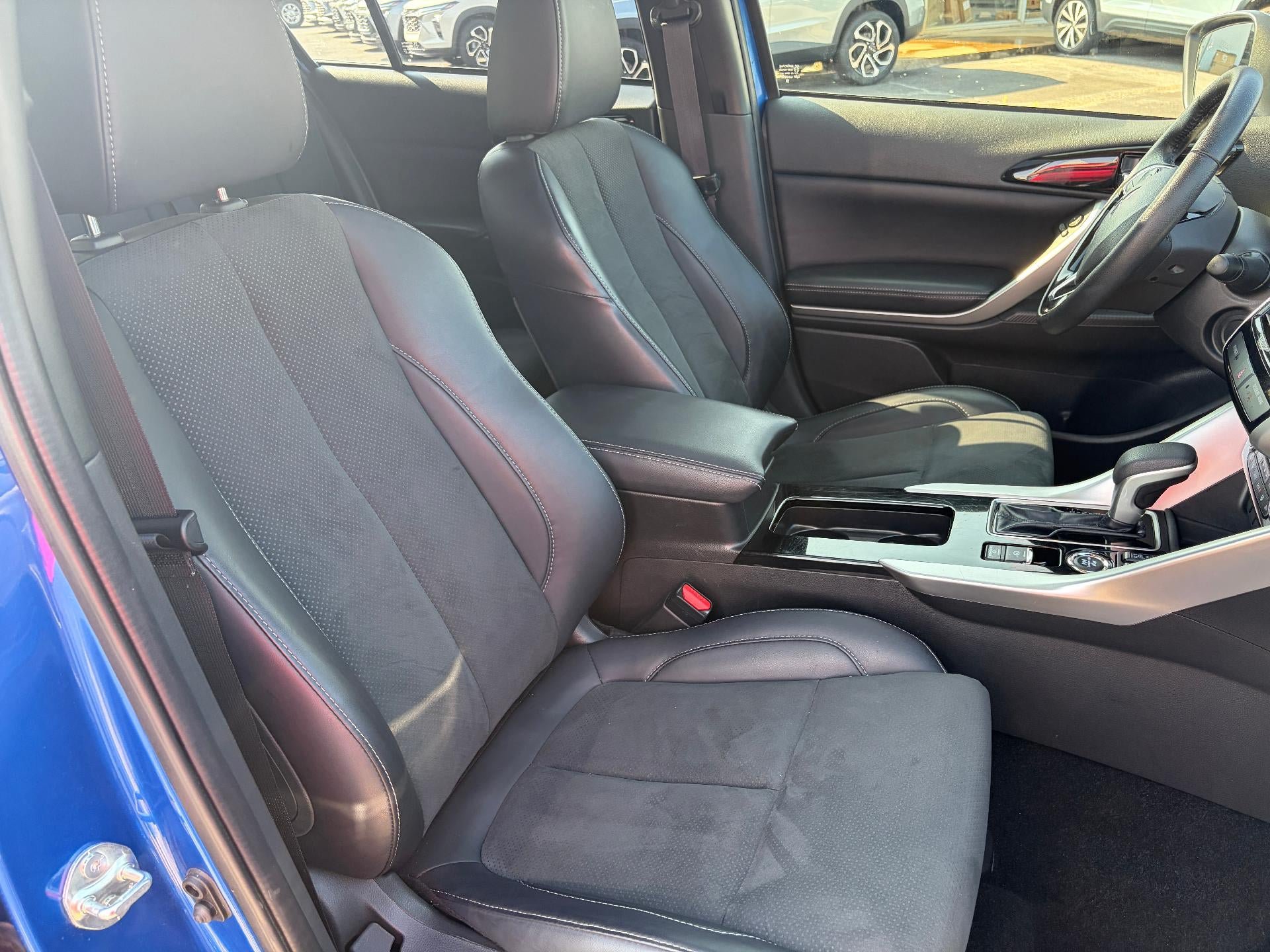 Used 2025 Mitsubishi Eclipse Cross SE AWD/4WD image 39