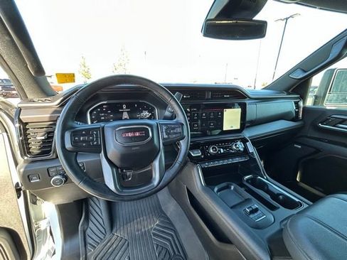 Used 2024 GMC Sierra 3500 AT4 w/ AT4 Preferred Package image 25