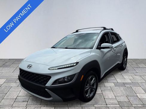 Used 2022 Hyundai Kona SEL FWD image 3