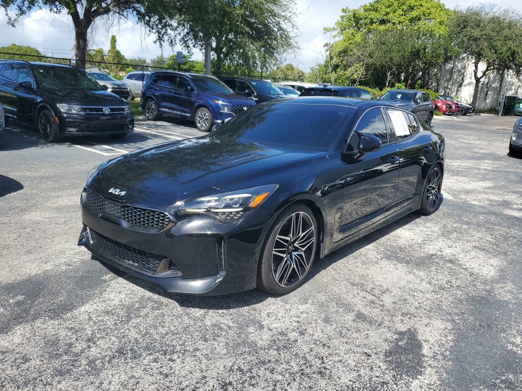 Used 2022 Kia Stinger GT1 w/ Red Interior Color Package RWD image 3