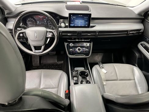 Used 2022 Lincoln Corsair AWD w/ Premium Package image 4