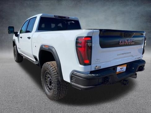 Used 2024 GMC Sierra 2500 AT4X w/ AT4X AEV Edition AWD/4WD image 10