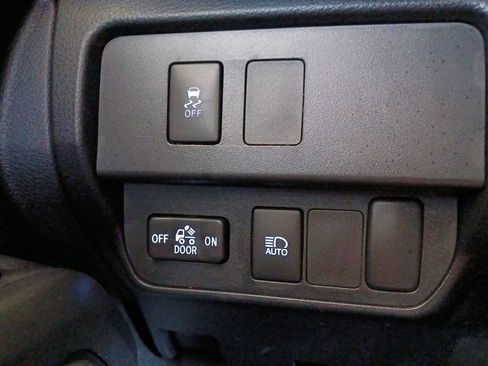 Used 2023 Toyota Tacoma SR AWD/4WD image 19