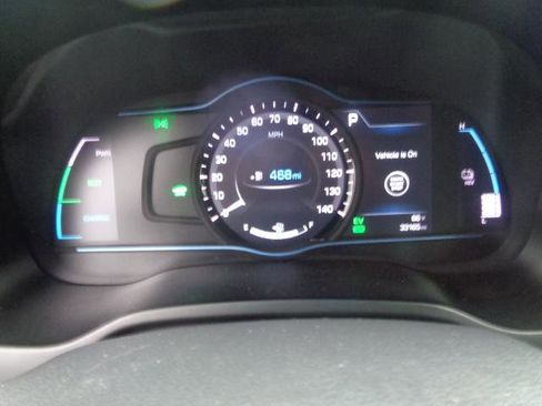 Used 2018 Hyundai Ioniq Limited image 30