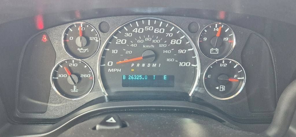 Used 2025 Chevrolet Express 3500 LT w/ LT Preferred Equipment Group RWD image 84