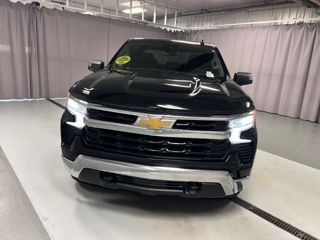 Used 2022 Chevrolet Silverado 1500 LT w/ Work Truck Package AWD/4WD image 2