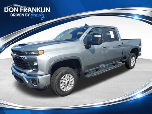 Used 2025 Chevrolet Silverado 2500 LT w/ Convenience Package AWD/4WD image 1