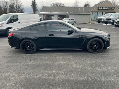 Used 2024 BMW M4 xDrive Competition image 4