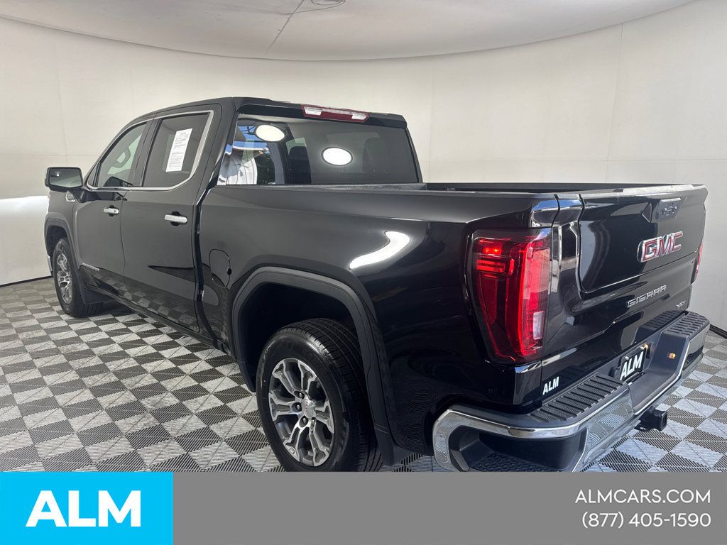 Used 2025 GMC Sierra 1500 SLT RWD image 9
