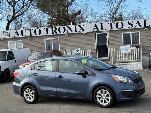 Used 2016 Kia Rio LX w/ Power Package image 3