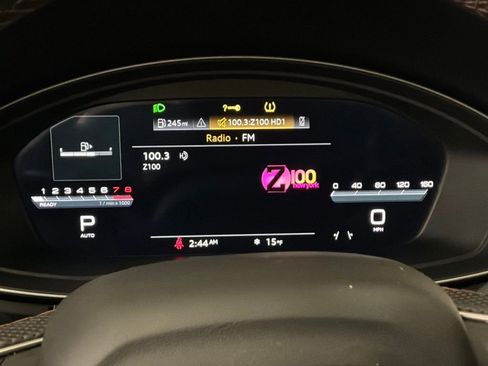 Used 2023 Audi SQ5 Premium Plus w/ Premium Plus Package image 14