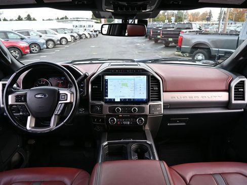 Used 2022 Ford F450 Platinum w/ FX4 Off-Road Package image 34