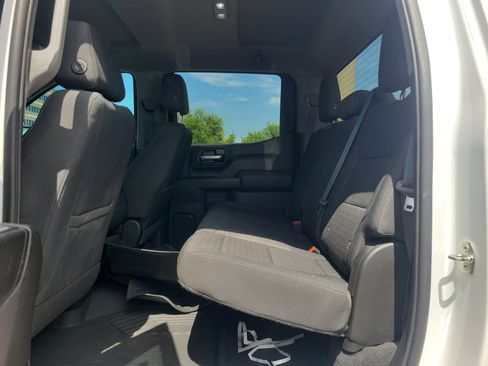 Used 2020 Chevrolet Silverado 1500 LT AWD/4WD image 8