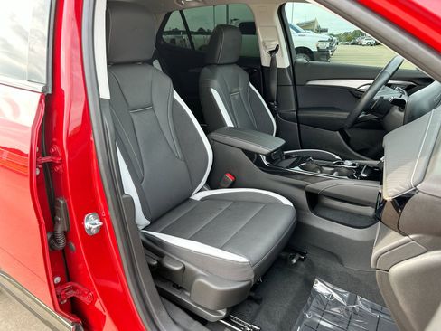 Used 2025 Buick Envision Sport Touring AWD/4WD image 25
