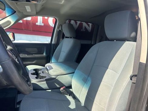 Used 2017 RAM 1500 Express image 11