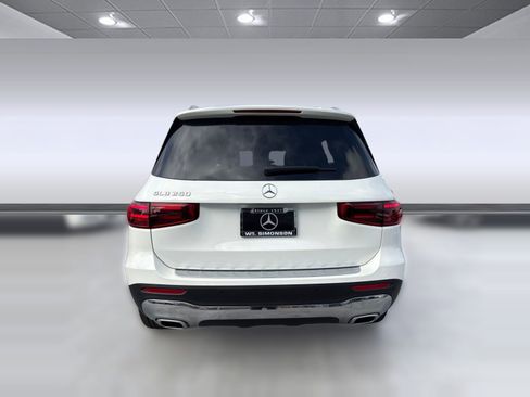 New 2026 Mercedes-Benz GLB 250 image 7
