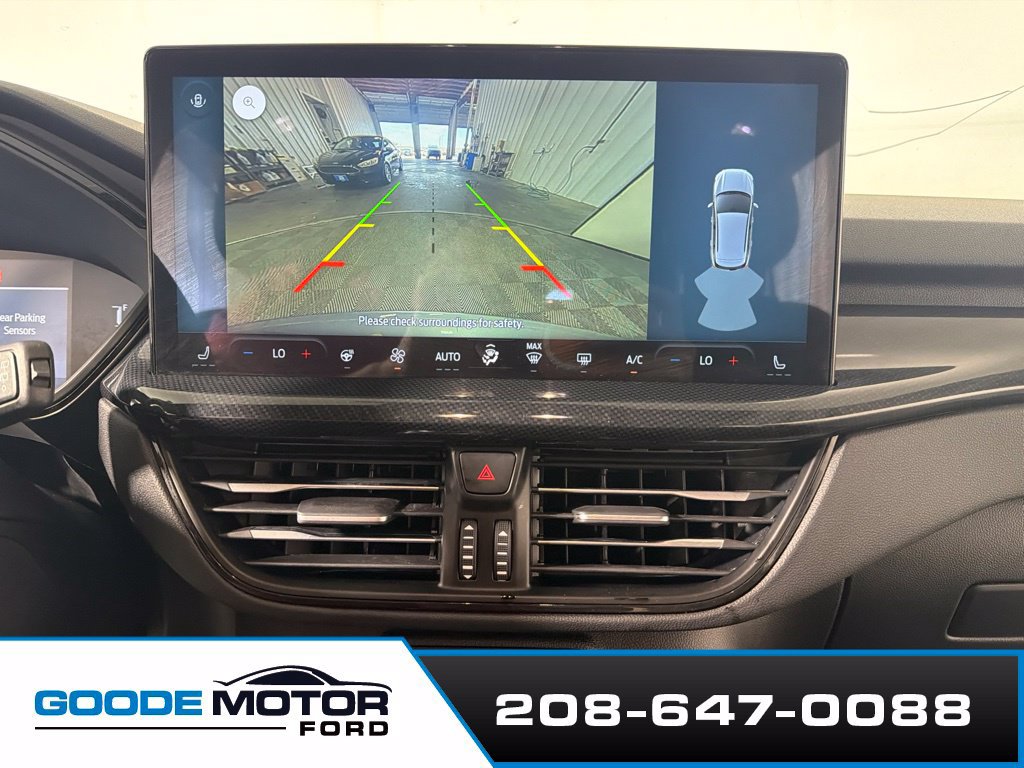 Used 2023 Ford Escape ST-Line w/ Tech Pack #1 AWD/4WD image 14