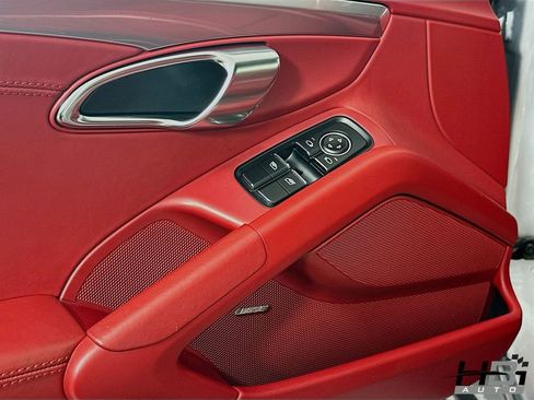 Used 2014 Porsche Boxster S image 14