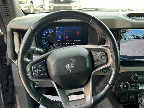 Used 2021 Ford Bronco Badlands AWD/4WD image 12