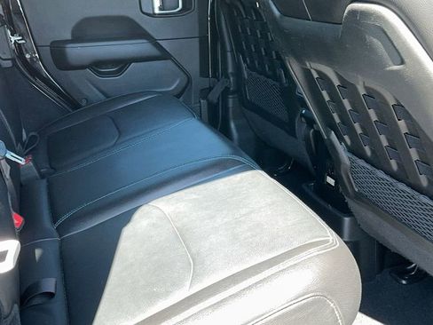 Used 2022 Jeep Wrangler Unlimited Rubicon 4xe w/ Safety Group image 18