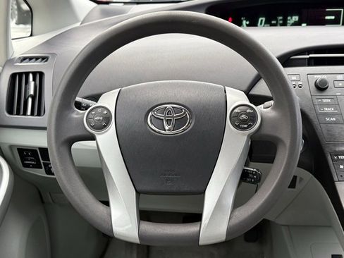 Used 2010 Toyota Prius Five image 21
