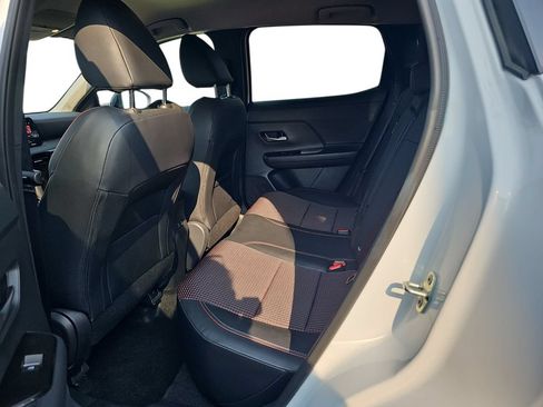 Used 2026 Nissan Kicks SR FWD image 14