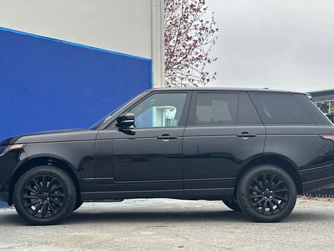 Used 2020 Land Rover Range Rover HSE image 6