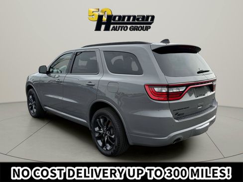 Used 2024 Dodge Durango GT AWD/4WD image 3