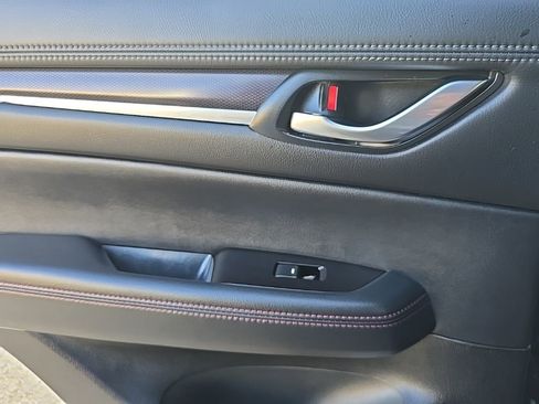 Used 2025 MAZDA CX-5 Carbon Edition image 19