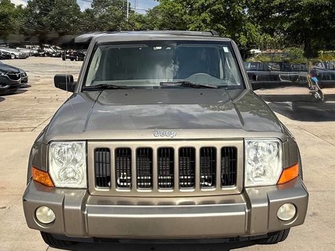 Used 2006 Jeep Commander 2WD image 12
