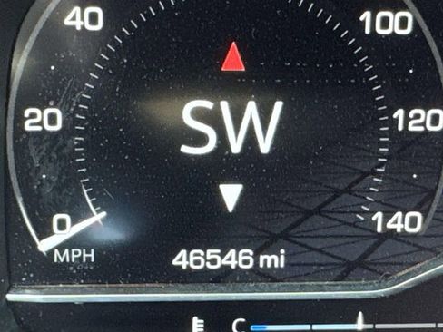 Used 2022 GMC Yukon Denali image 34