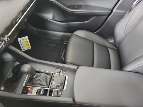 New 2026 MAZDA MAZDA3 2.5 S Sedan w/ Preferred Pkg image 25